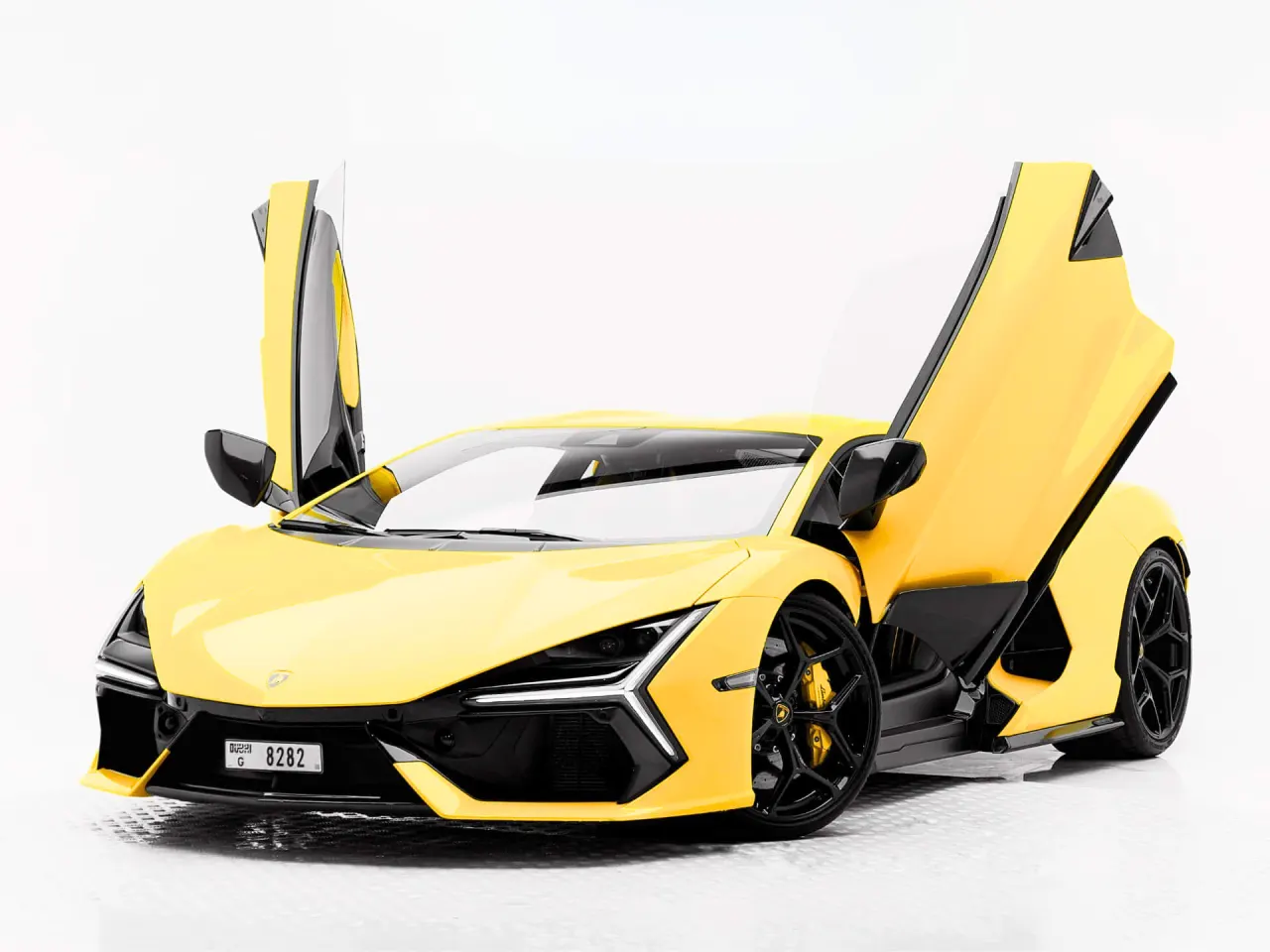 Lamborghini Revuelto